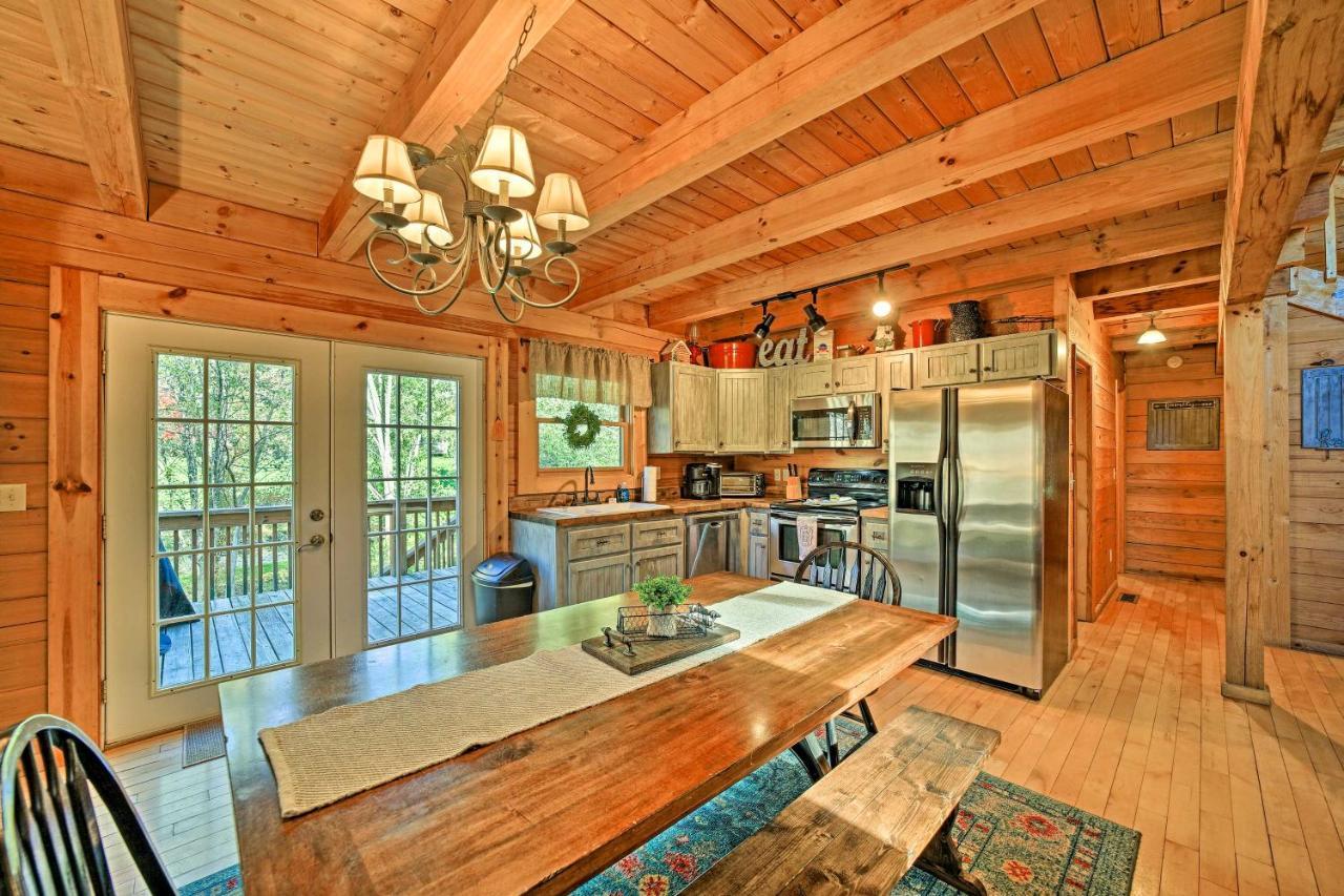 Creekside Bryson With Private Hot Tub *