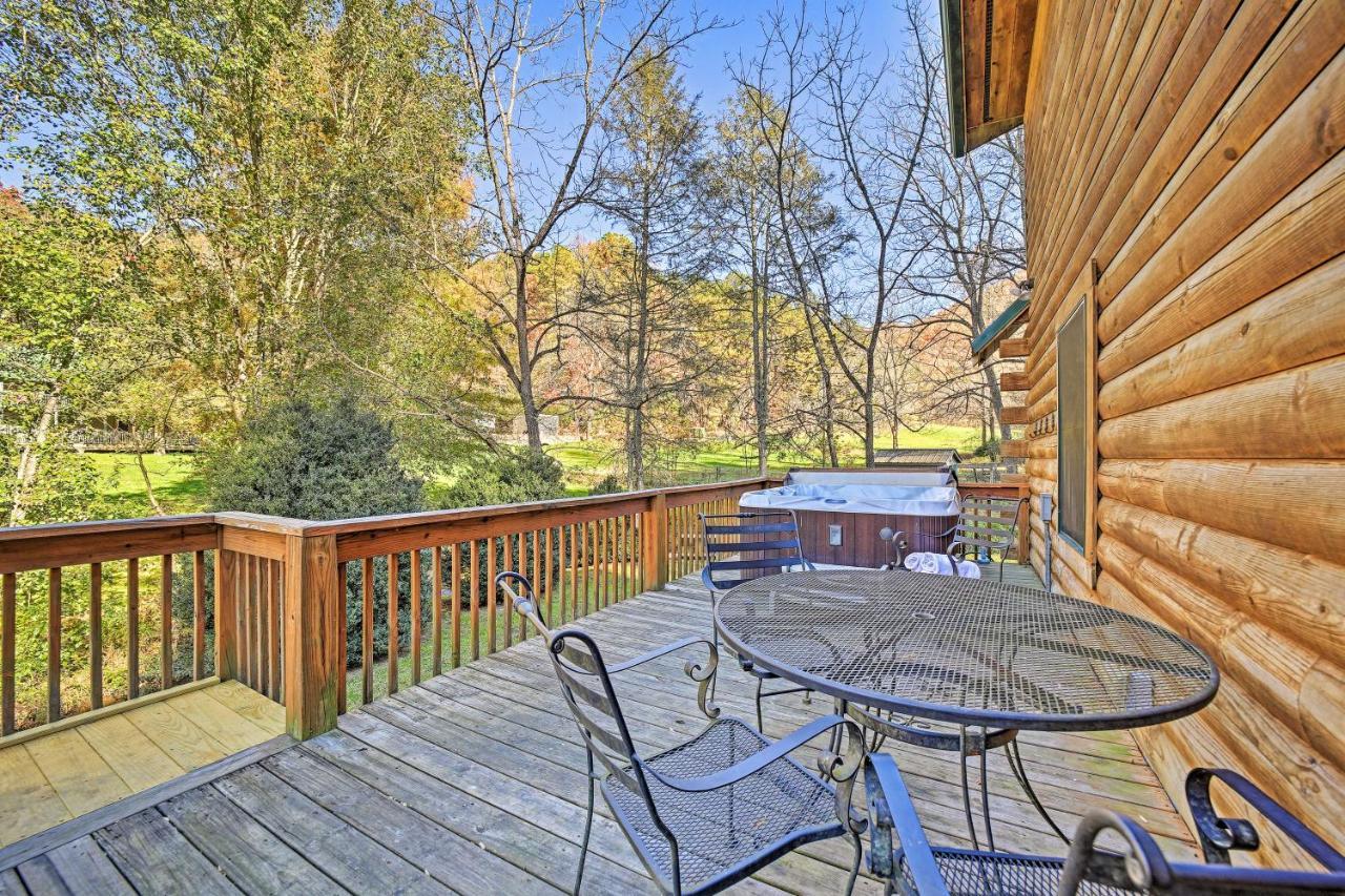 Creekside Bryson With Private Hot Tub Ferienhaus