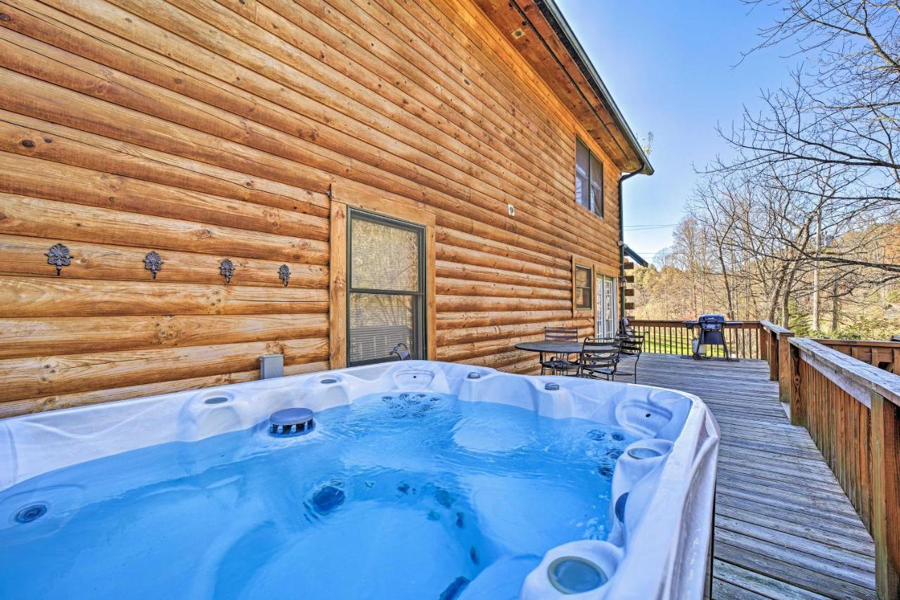 Creekside Bryson With Private Hot Tub *