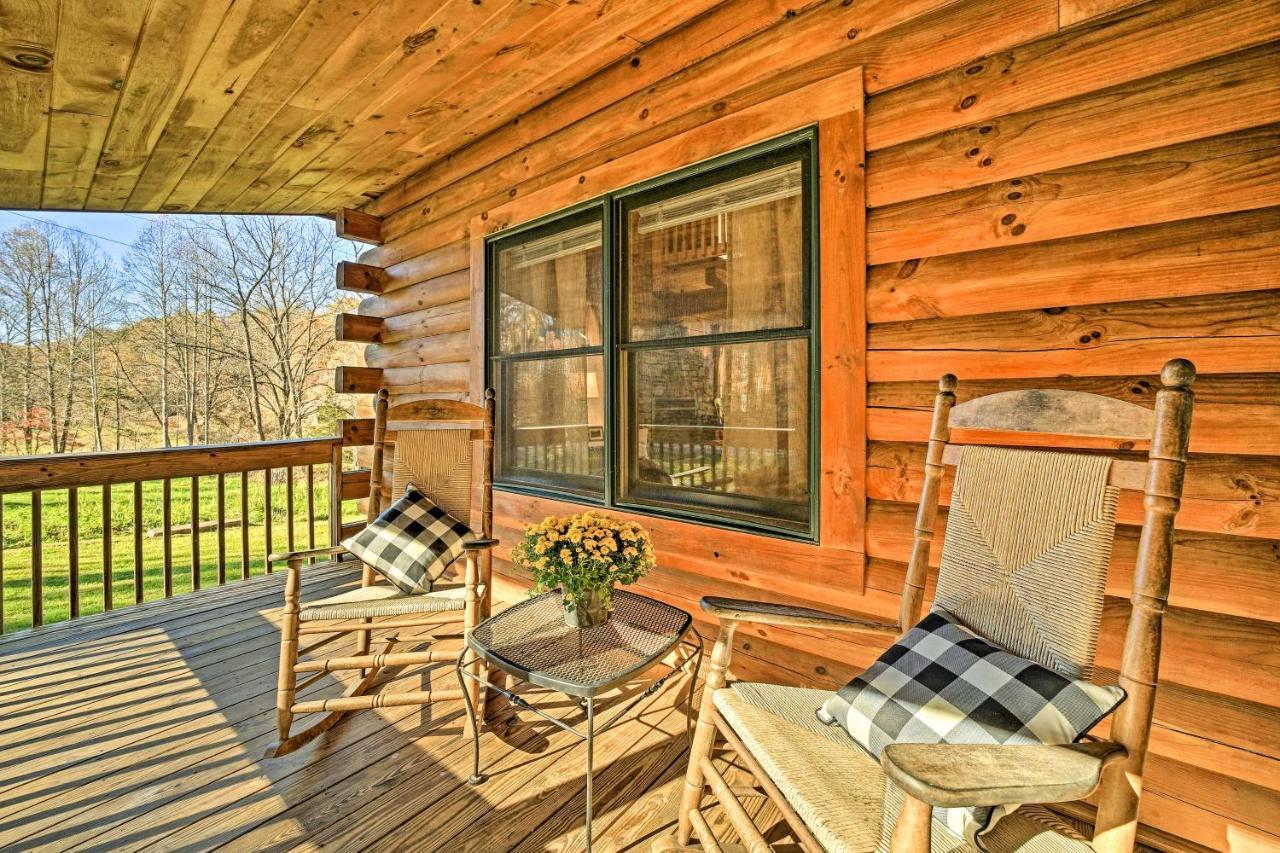 Сasa de vacaciones Creekside Bryson With Private Hot Tub *